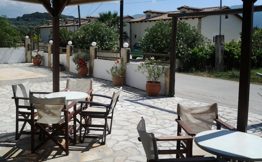 Zantegarden Apartments Alykanas  Zimmer foto